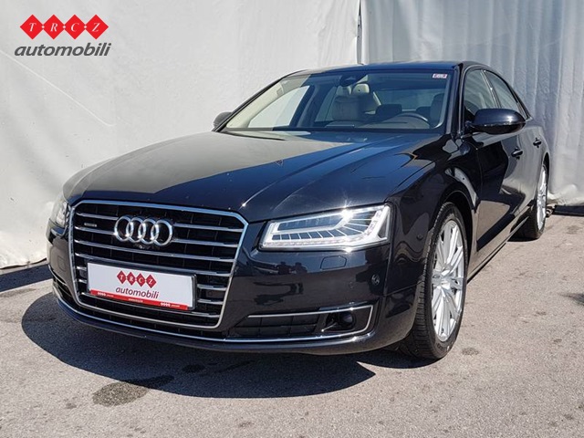 AUDI A8 3,0 TDI QUATTRO