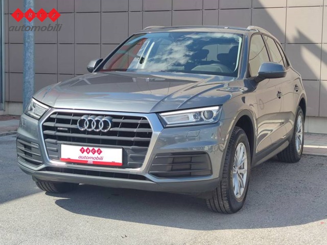 AUDI Q5 2.0 TDI quattro S-TRONIC