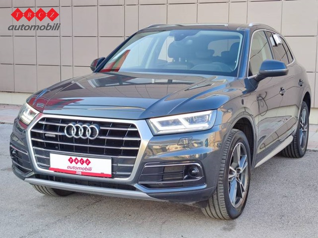 AUDI Q5 40 TDI quattro S-tronic