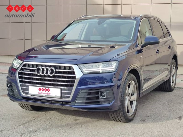 AUDI Q7 50 TDI quattro Sline