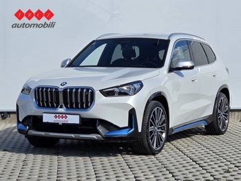 BMW iX1 xDrive 30