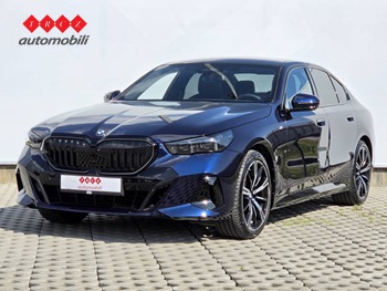 BMW SERIJA 5 520d M