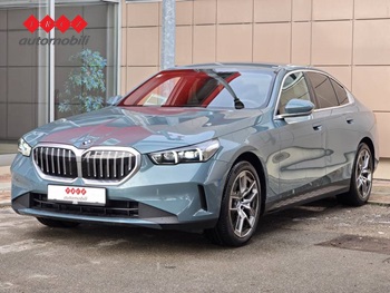 BMW SERIJA 5 520d xDrive
