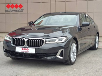 BMW SERIJA 5 540i xDrive Luxury Line