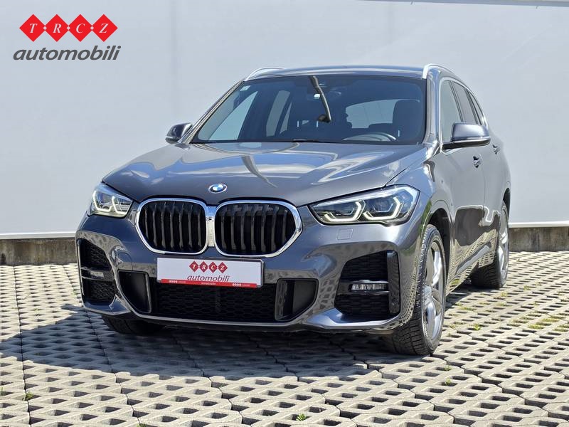 BMW X1 18d sDrive ADVANTAGE