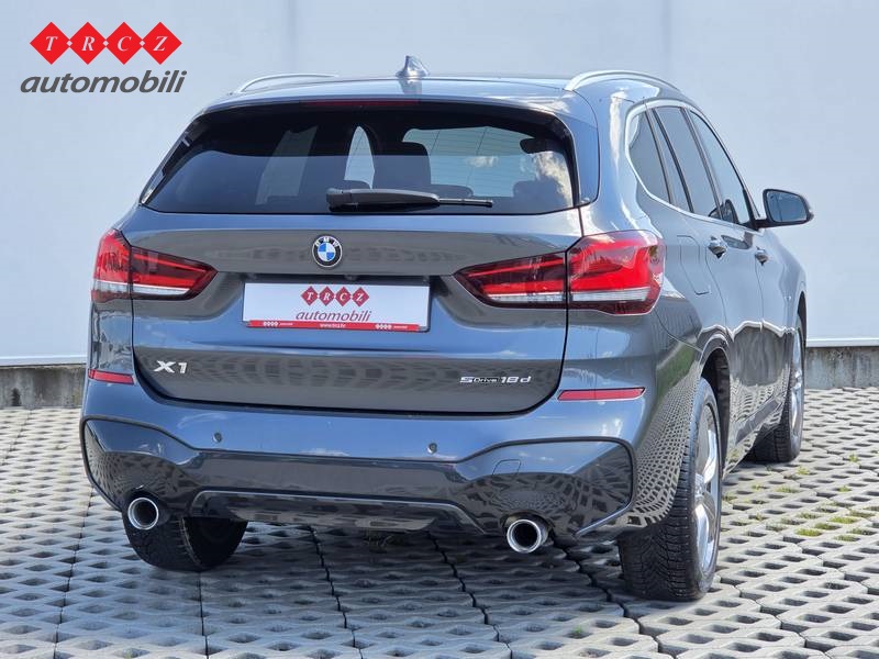 BMW X1 18d sDrive ADVANTAGE