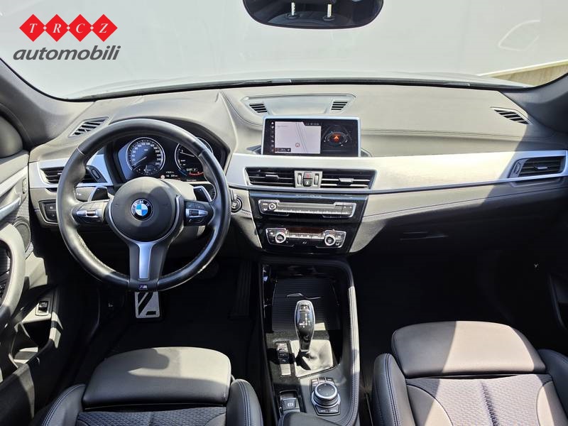 BMW X1 18d sDrive ADVANTAGE