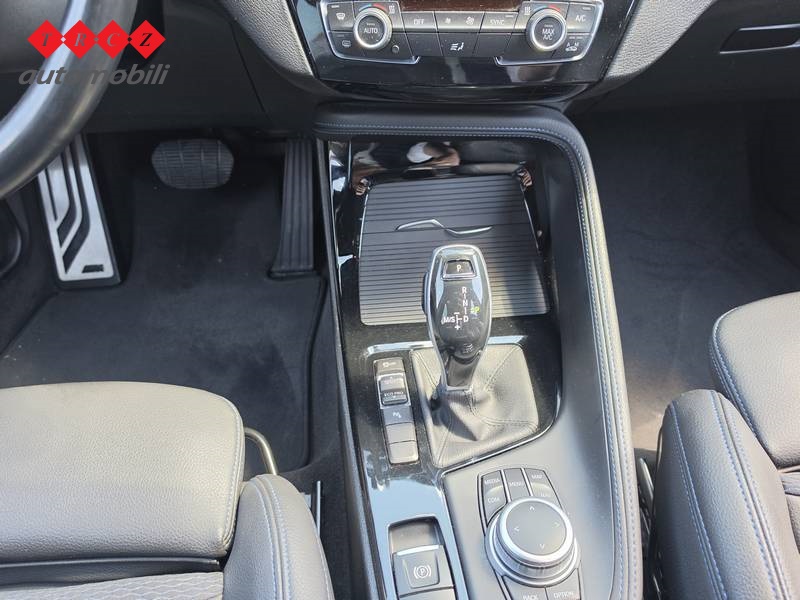 BMW X1 18d sDrive ADVANTAGE
