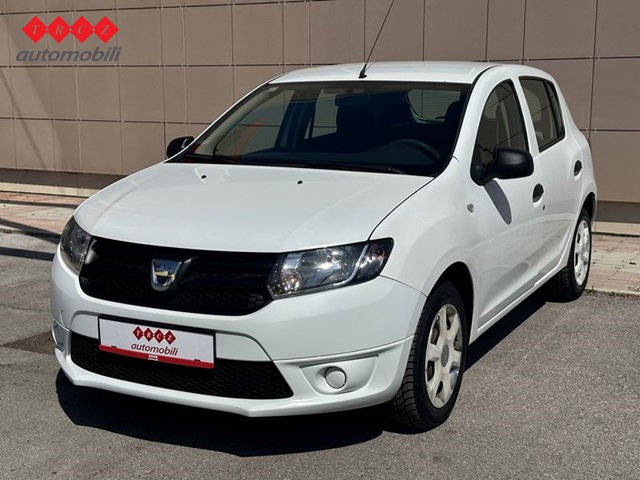 DACIA SANDERO 1.5 DCI LAUREATE