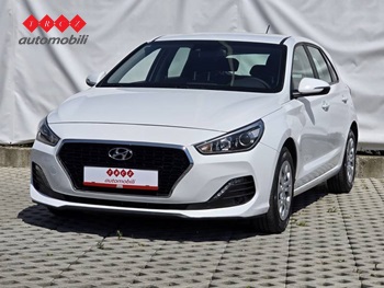 HYUNDAI i30 1.6 CRDI