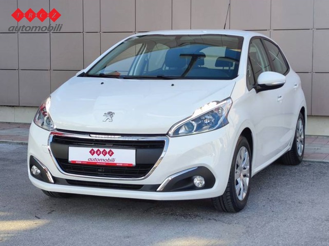 PEUGEOT 208 1,2 PURETECH