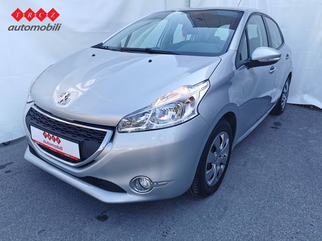 PEUGEOT 208 1.2 VTI