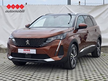 PEUGEOT 5008 1.5 HDI ROADTRIP
