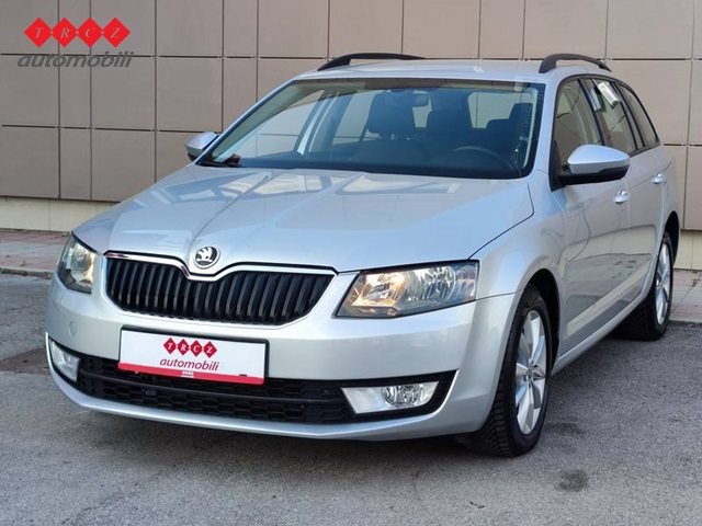 ŠKODA OCTAVIA 1.6 TDI DSG AMBITION