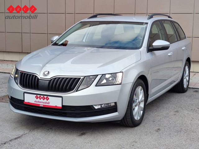 ŠKODA OCTAVIA 1.6 TDI DSG AMBITION