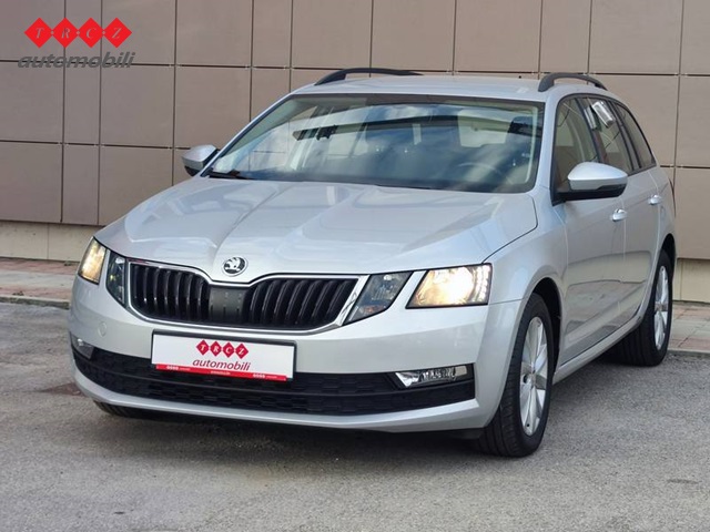 ŠKODA OCTAVIA 1.6 TDI DSG AMBITION