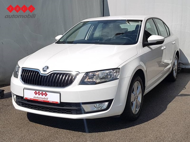 ŠKODA OCTAVIA 1.6 TDI DSG ELEGANCE