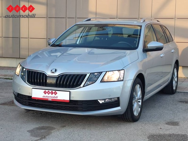 ŠKODA OCTAVIA COMBI 2.0 TDI DSG