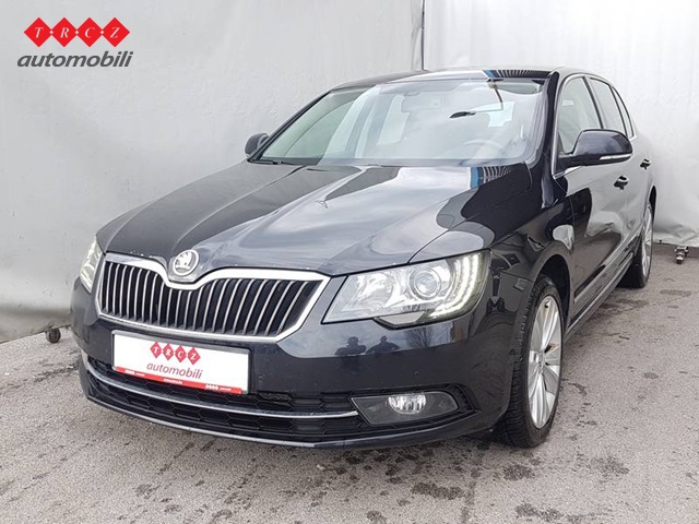 ŠKODA SUPERB 2.0 TDI DSG ELEGANCE