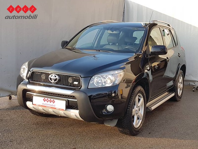 TOYOTA RAV 4 2.2 D-4D EXECUTIVE