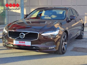 VOLVO S90 2.0 D5 MOMENTUM