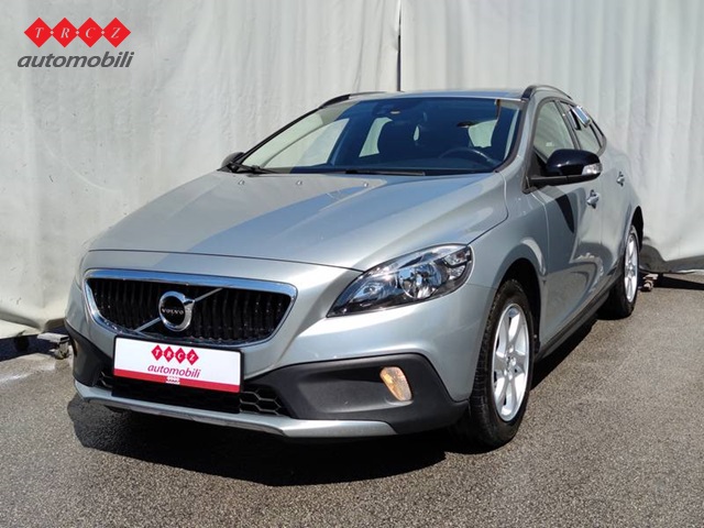 VOLVO V40 Cross Country 2.0 D2